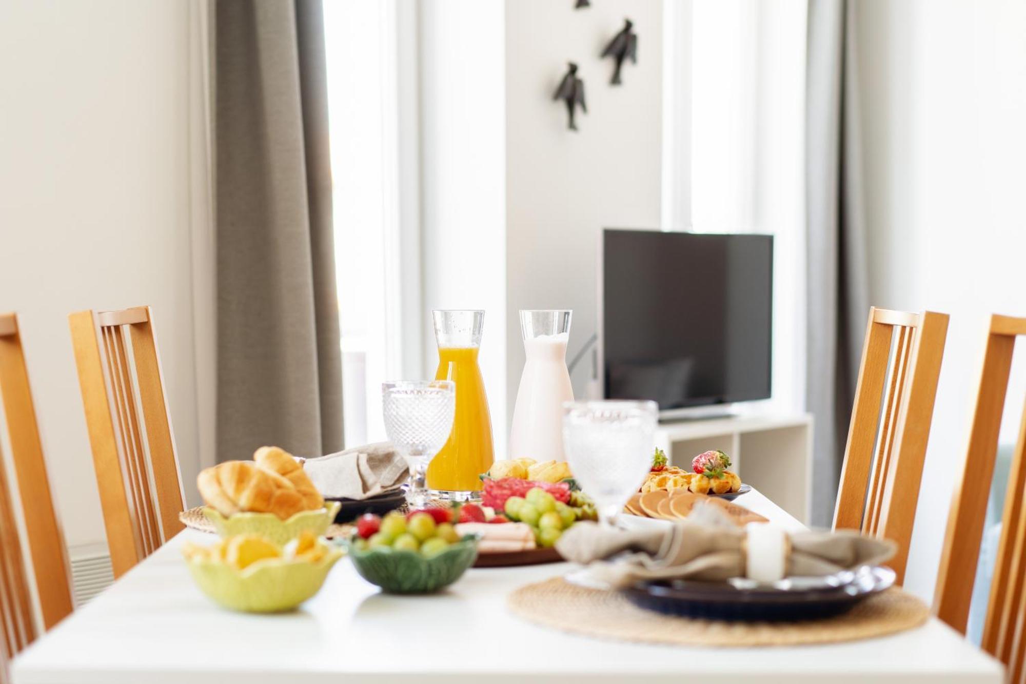 Appartamento Host Wise - Flat W Free Private Parking - Bright & Cozy OOporto Esterno foto
