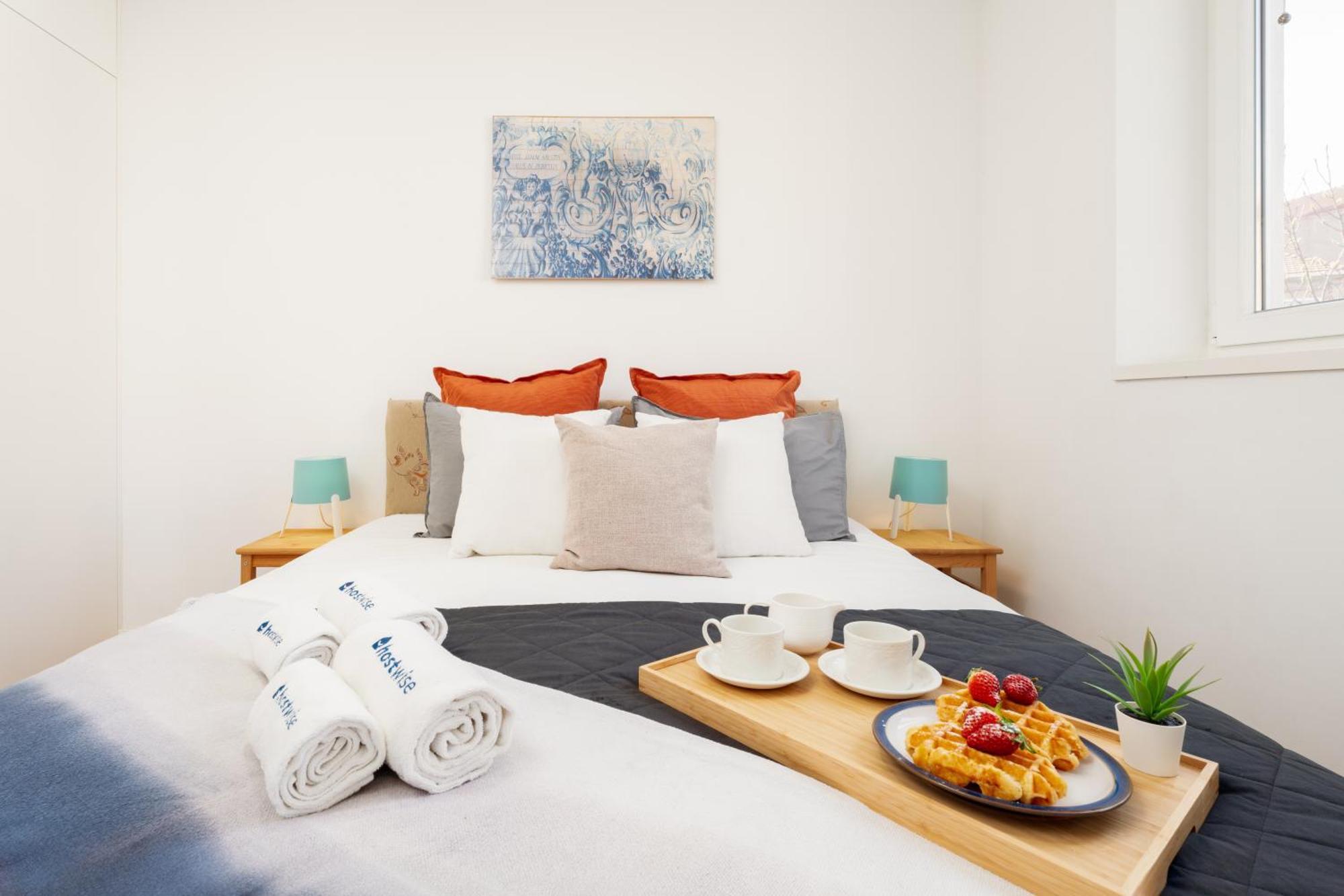 Appartamento Host Wise - Flat W Free Private Parking - Bright & Cozy OOporto Esterno foto