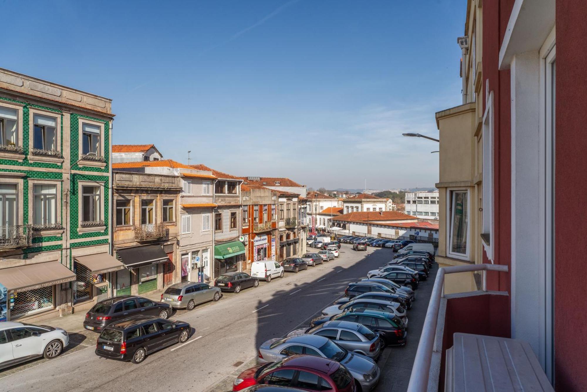 Appartamento Host Wise - Flat W Free Private Parking - Bright & Cozy OOporto Esterno foto
