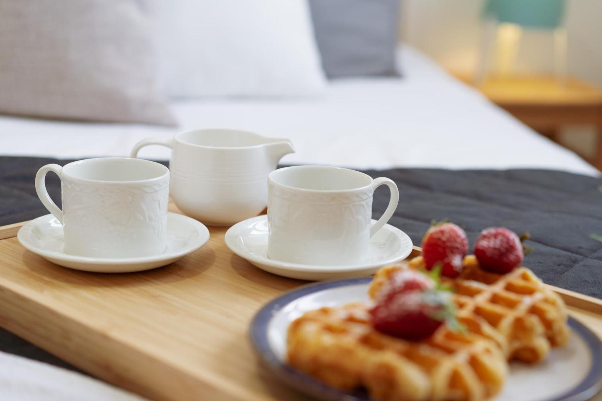 Appartamento Host Wise - Flat W Free Private Parking - Bright & Cozy OOporto Esterno foto