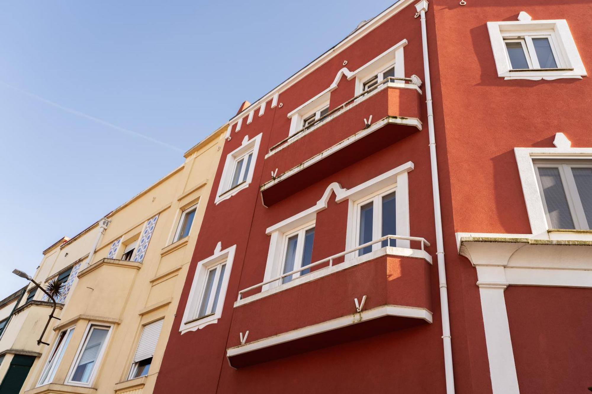 Appartamento Host Wise - Flat W Free Private Parking - Bright & Cozy OOporto Esterno foto